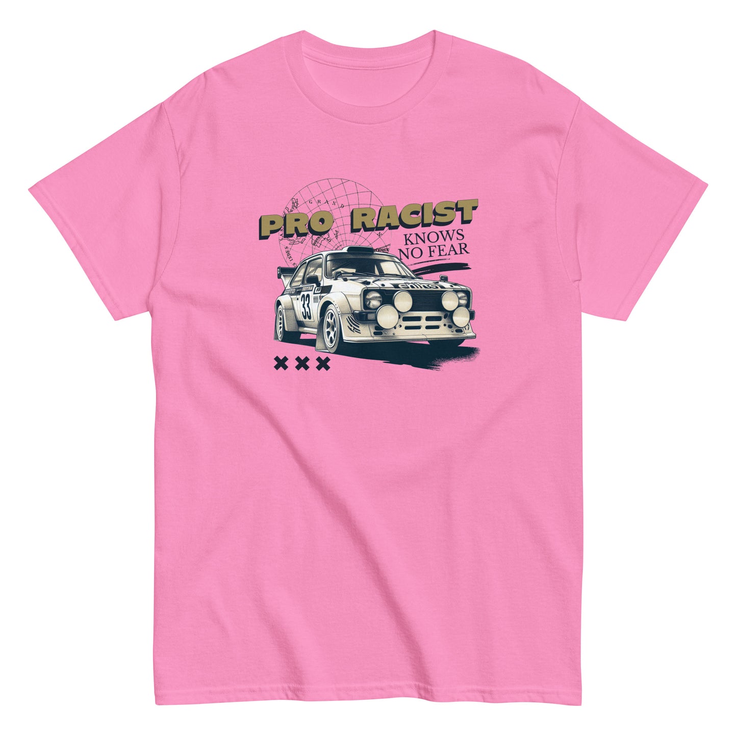 Hauska autoaiheinen t-paita vaaleanpunaisena, jossa on tyylikäs auto ja hauska teksti