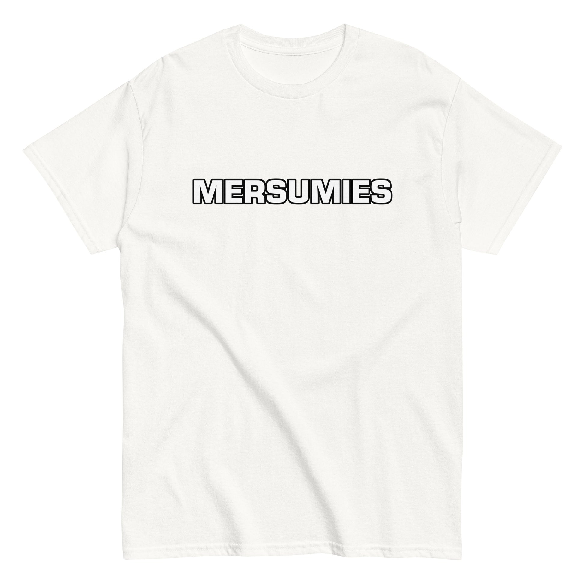 Meemirotta unisex t-paita valkoisena, jossa musta teksti MERSUMIES