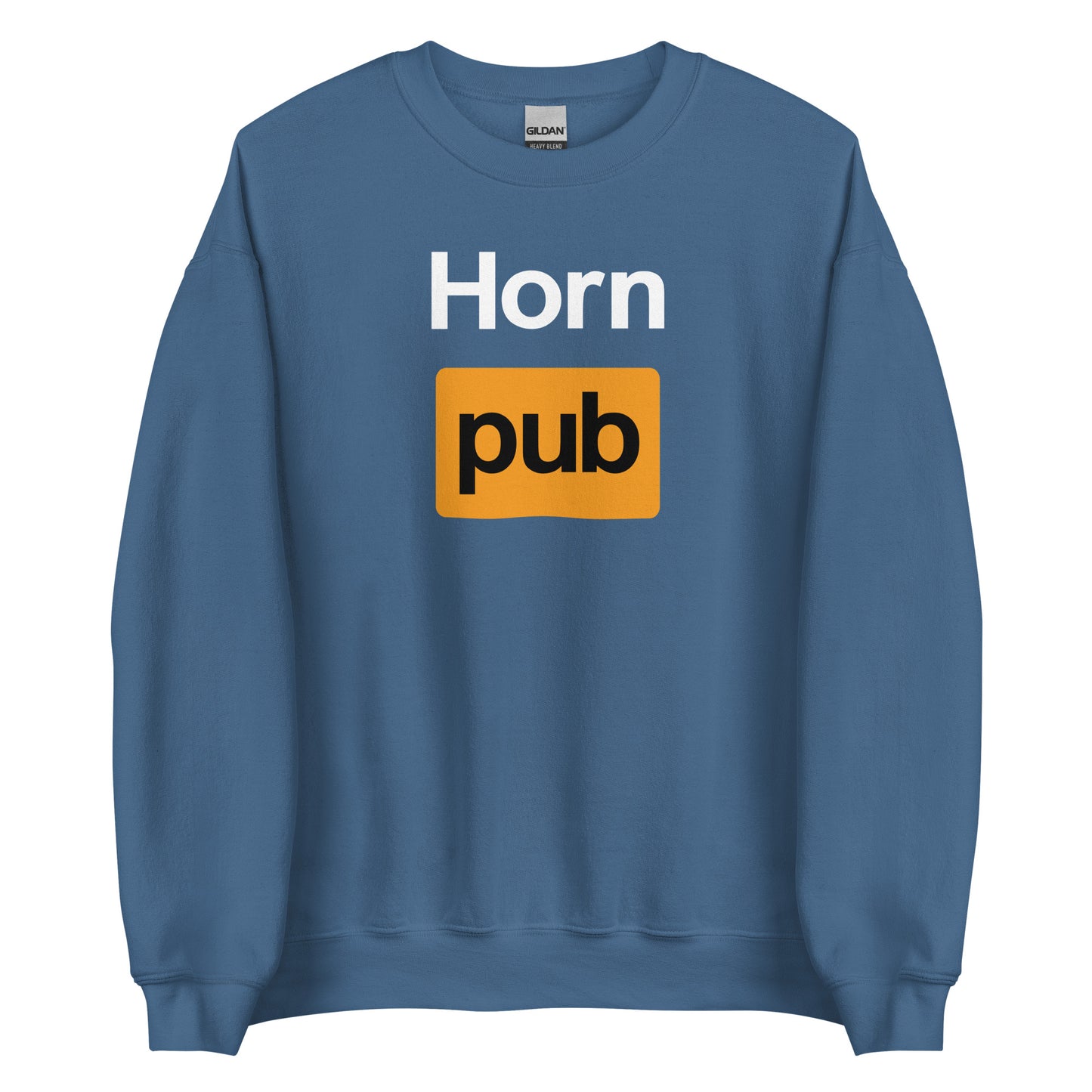 Meemirottan laivastonsininen "Hornpub College" collegepaita, jossa on rohkeat valkoiset ja keltaiset tekstit, jotka sopivat täydellisesti niille, jotka rakastavat leikkisää pukeutumista.