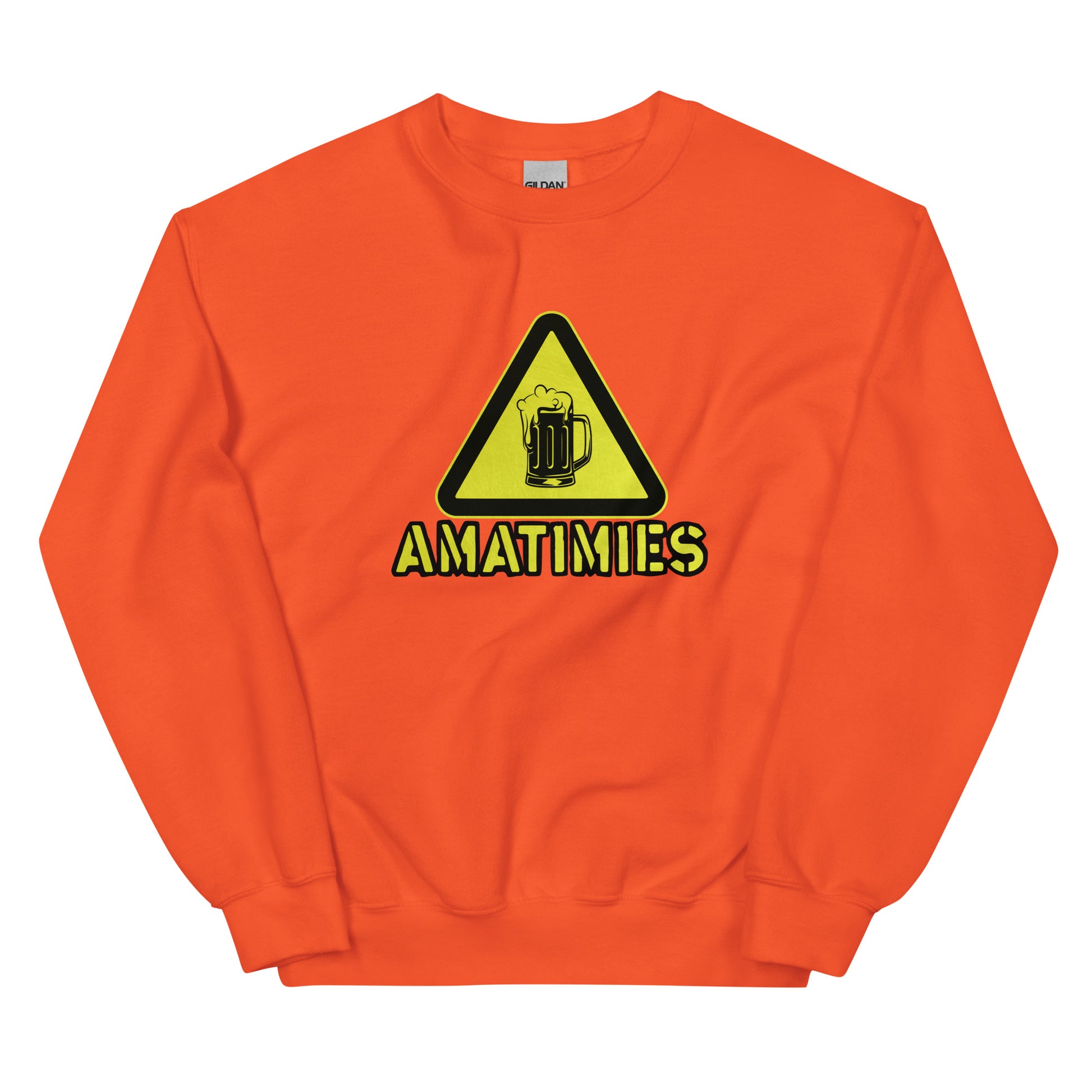 Oranssi amatimies collegepaita olutkuvalla ja varoitusmerkillä.