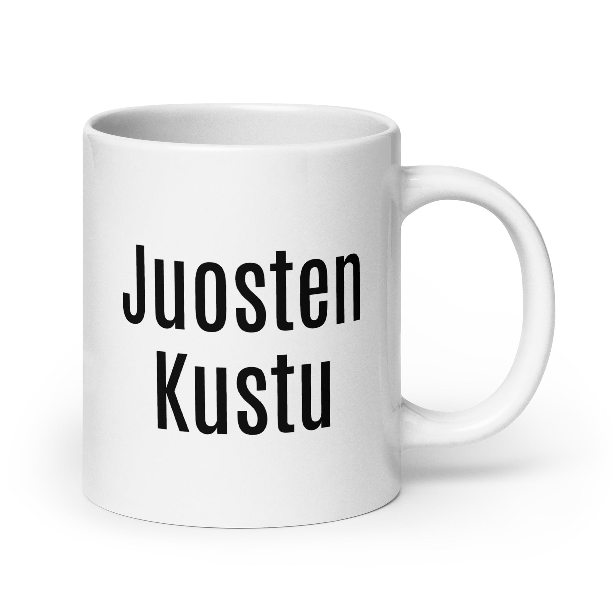 Hauska kahvikuppi työpaikalle valkoisella pohjalla ja mustalla tekstillä 'Juosten Kustu'