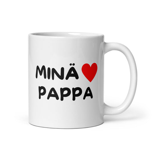 Valkoinen kahvikuppi lahjaksi, jossa teksti MINÄ PAPA sydämen kanssa
