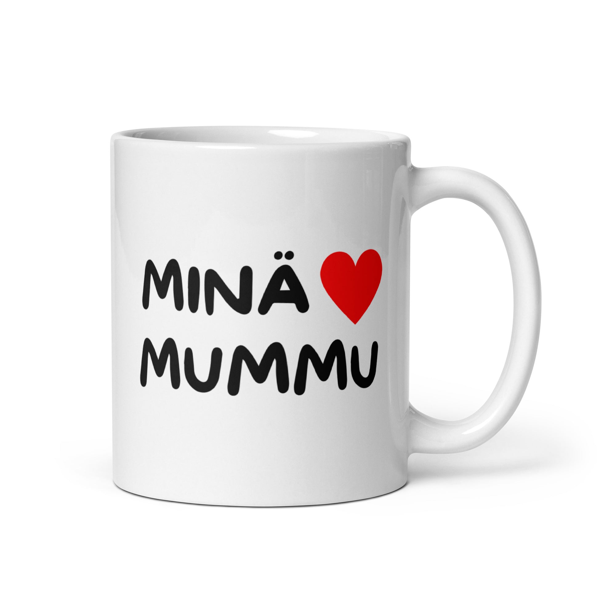 Musta ja valkoinen kahvikuppi lahjaksi, jossa teksti 'MINÄ ♥ MUMMU'