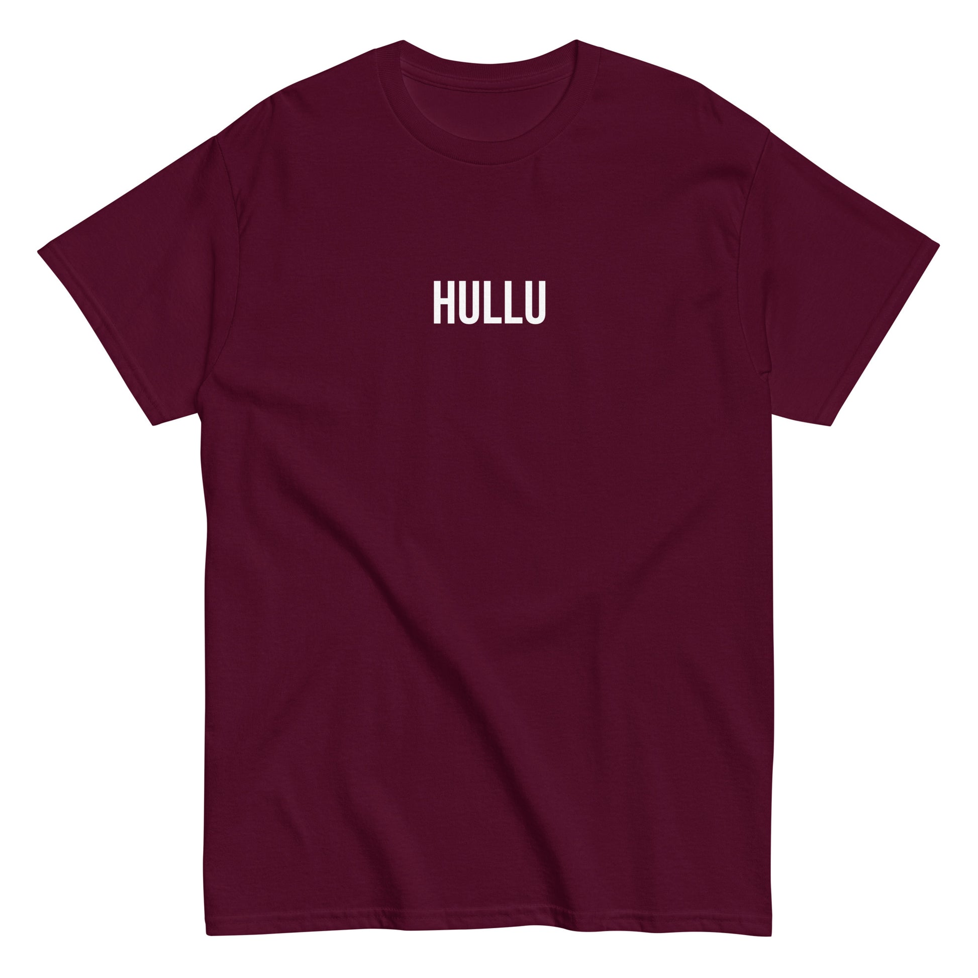 Burgundinpunainen tekstipaita, jossa on valkoinen 'HULLU' -teksti edessä.