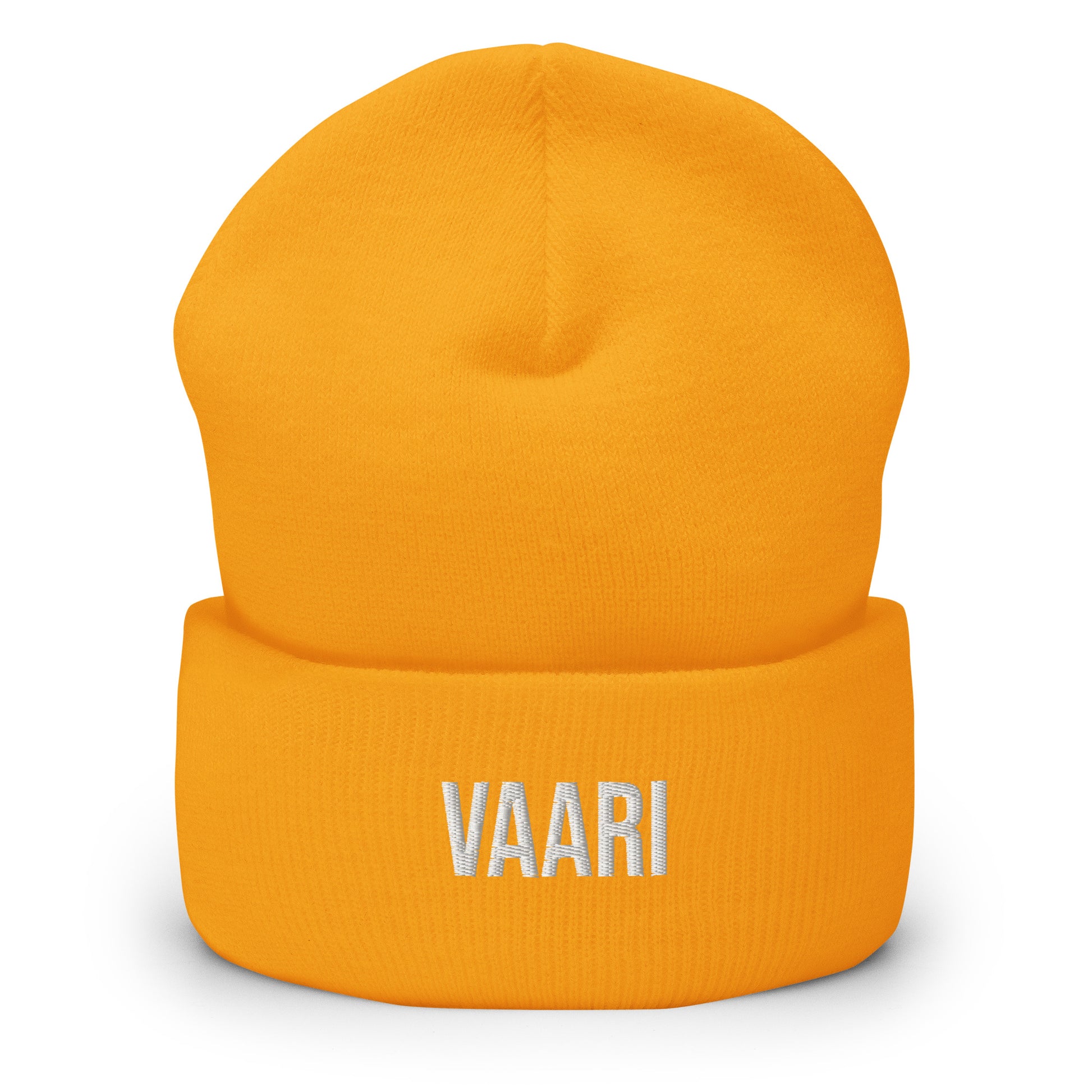 Kirkkaan keltainen pipo lahjaksi, jossa on vaaleat kirjainpainatukset Vaari.